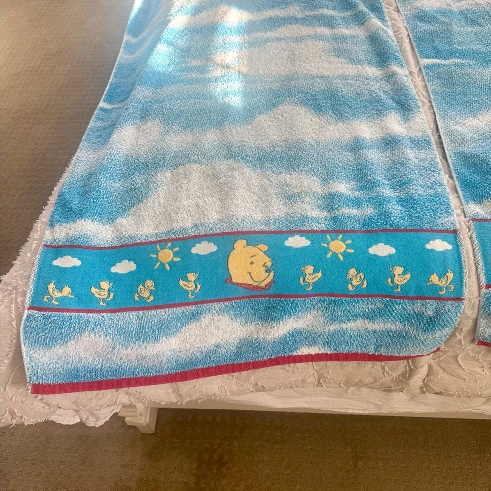 Vintage Winnie the Pooh Cloud Bath Towel Set 4pc Disney